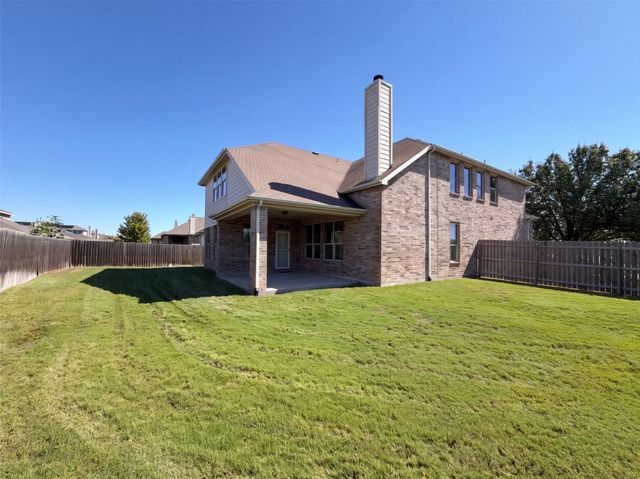 2030 Uvalde Drive, Forney, TX 75126