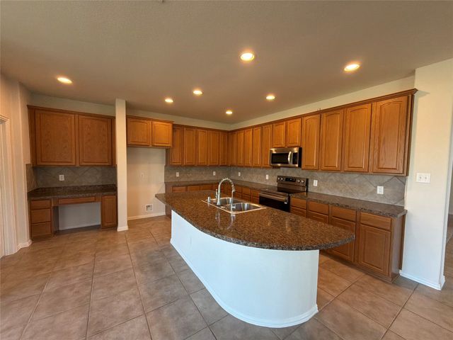 2030 Uvalde Drive, Forney, TX 75126
