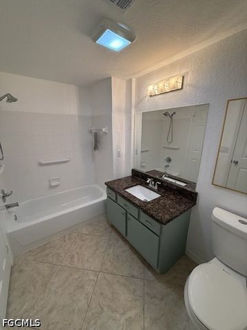 23640 Walden Center DR 106, Estero, FL 34134