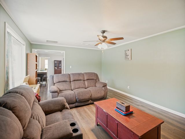 7041 Payte Lane, North Richland Hills, TX 76182