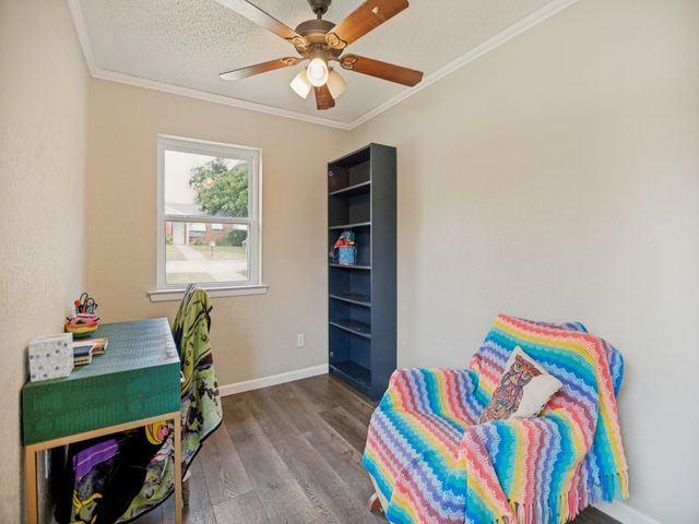 7041 Payte Lane, North Richland Hills, TX 76182