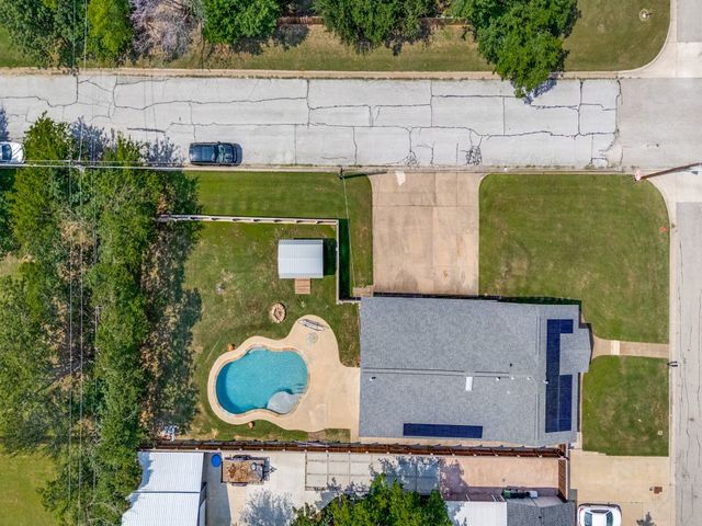 7041 Payte Lane, North Richland Hills, TX 76182