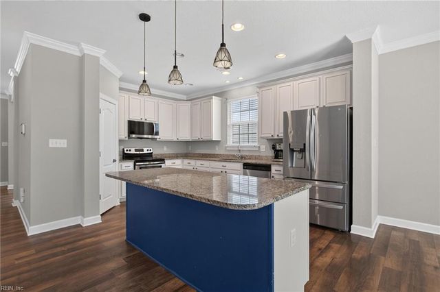 114 Farrand DR, Suffolk, VA 23434