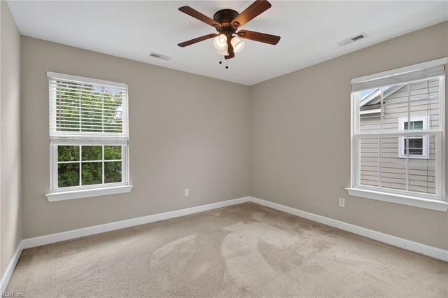 114 Farrand DR, Suffolk, VA 23434
