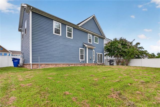 114 Farrand DR, Suffolk, VA 23434