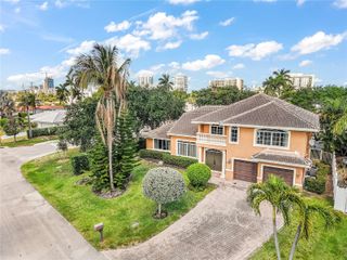 1940 S Blue Water Terrace S, Lauderdale-By-The-Sea, Lauderdale By The Sea, FL 33062