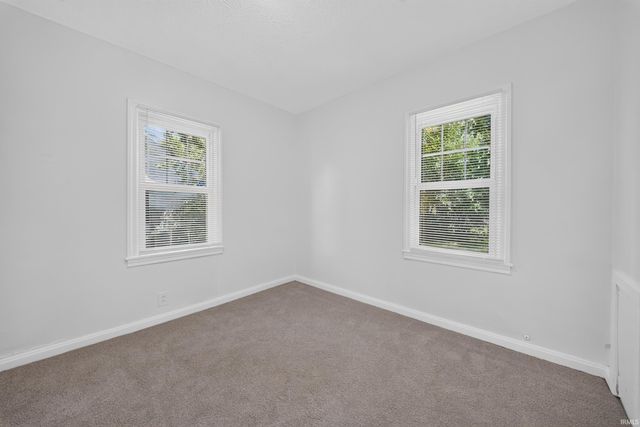 2554 E Riverside Drive, Evansville, IN 47714