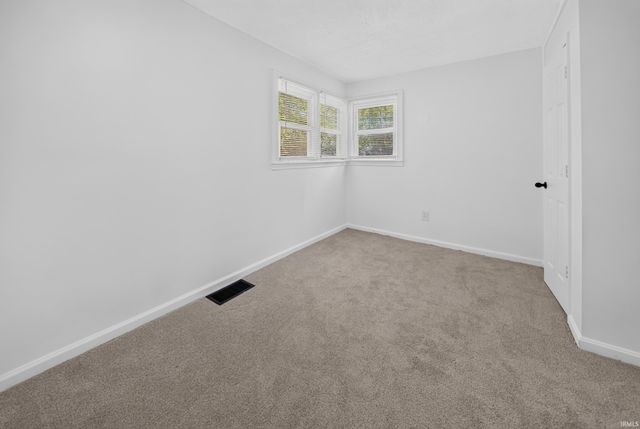 2554 E Riverside Drive, Evansville, IN 47714