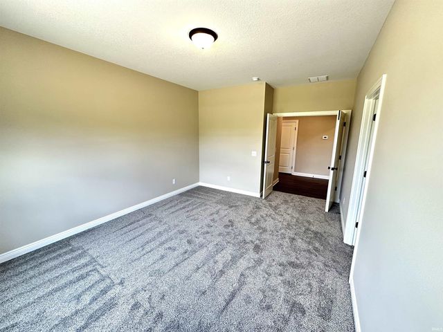 1480 Monte Carlo Drive, Huntertown, IN 46748