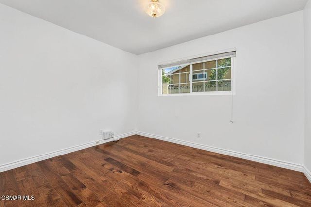 43 W Sidlee Street, Thousand Oaks, CA 91360