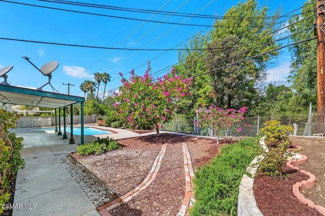 43 W Sidlee Street, Thousand Oaks, CA 91360