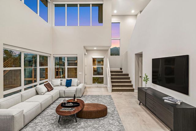 166 Vibe Way, Palm Springs, CA 92262