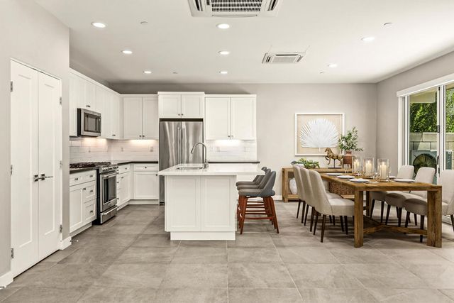 166 Vibe Way, Palm Springs, CA 92262