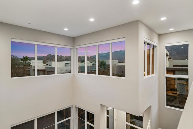 166 Vibe Way, Palm Springs, CA 92262