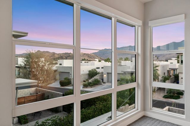 166 Vibe Way, Palm Springs, CA 92262