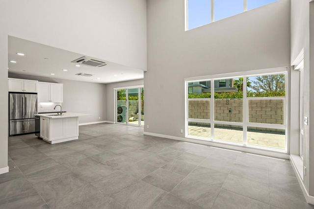 166 Vibe Way, Palm Springs, CA 92262