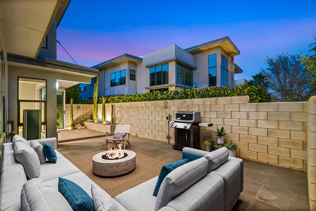 166 Vibe Way, Palm Springs, CA 92262