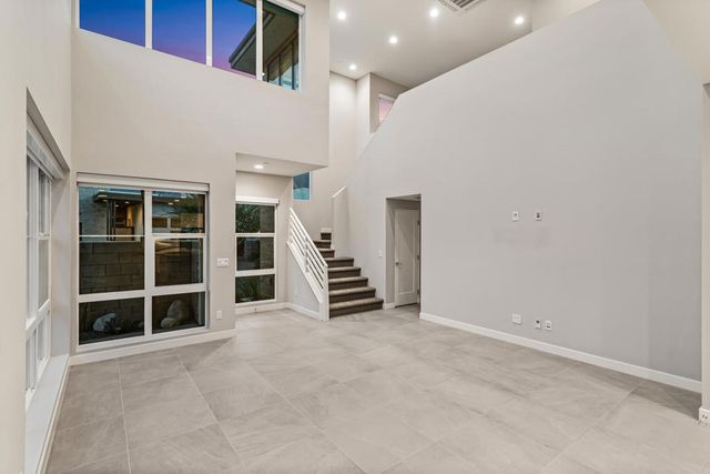 166 Vibe Way, Palm Springs, CA 92262