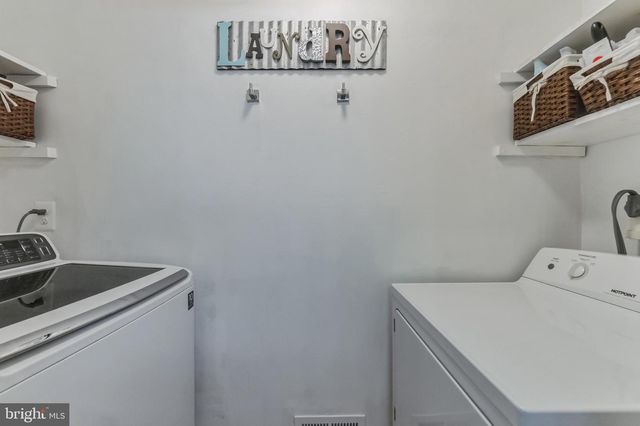 5920 PRINCE GEORGE DR, Springfield, VA 22152