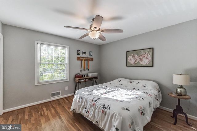 5920 PRINCE GEORGE DR, Springfield, VA 22152