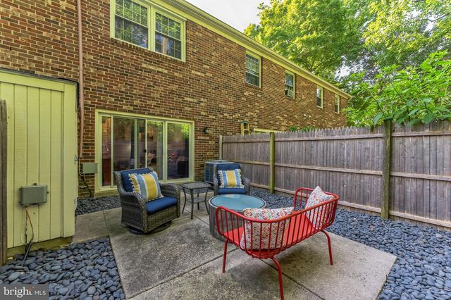 5920 PRINCE GEORGE DR, Springfield, VA 22152