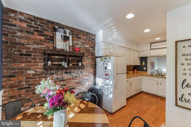 5920 PRINCE GEORGE DR, Springfield, VA 22152
