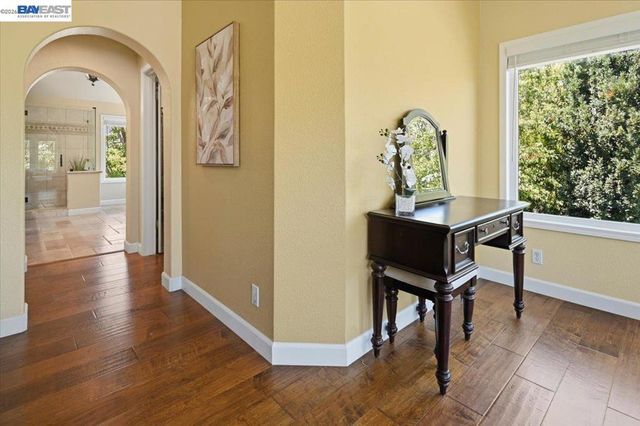 3766 Valley View Way, Livermore, CA 94551