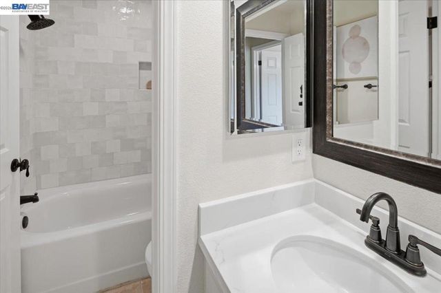 3766 Valley View Way, Livermore, CA 94551