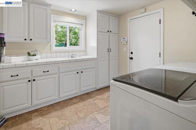 3766 Valley View Way, Livermore, CA 94551