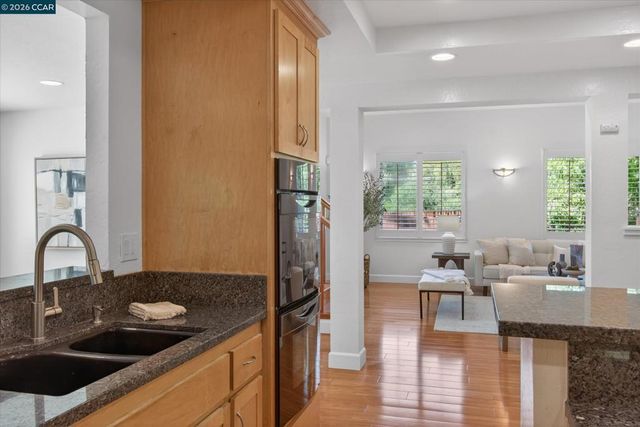 1831 Gilly Ln., Concord, CA 94518