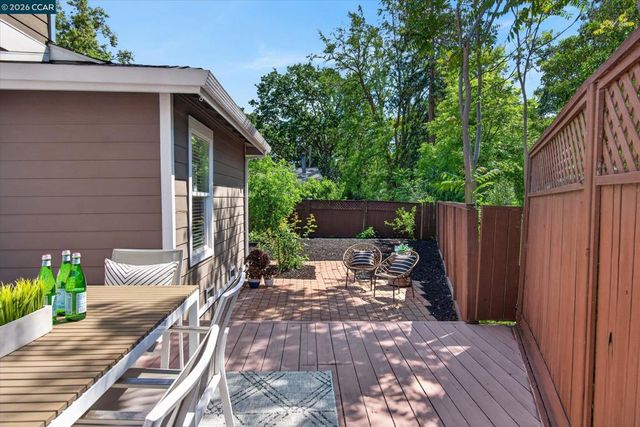 1831 Gilly Ln., Concord, CA 94518