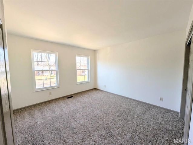 7008 Willow Stream Court, Oakville, MO 63129