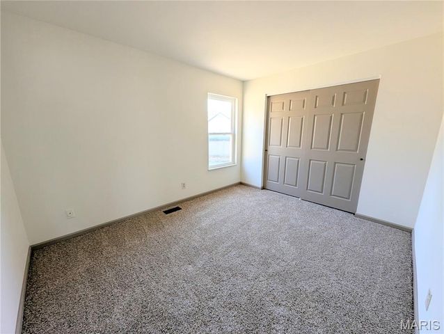 7008 Willow Stream Court, Oakville, MO 63129