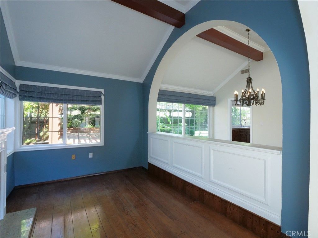 property-img