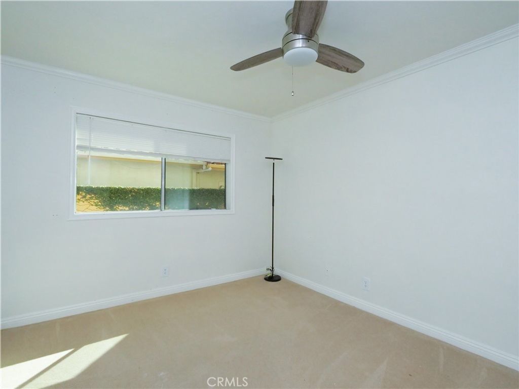 property-img