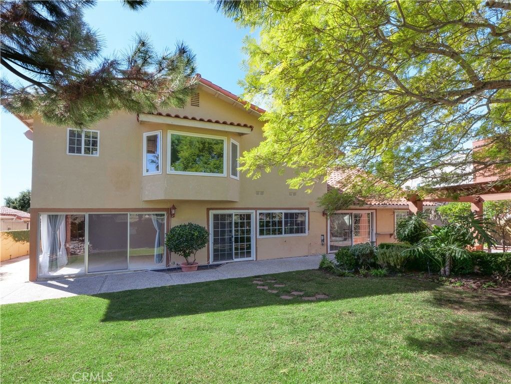 property-img