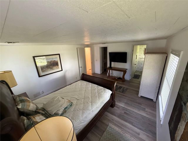 24 N BOBWHITE ROAD, Wildwood, FL 34785