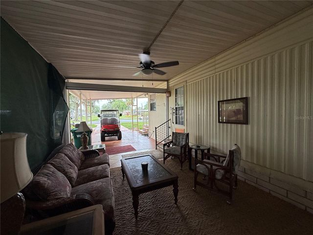 24 N BOBWHITE ROAD, Wildwood, FL 34785