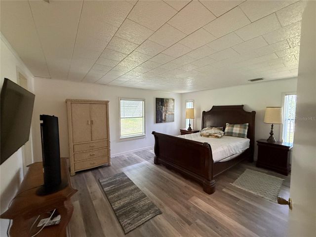 24 N BOBWHITE ROAD, Wildwood, FL 34785