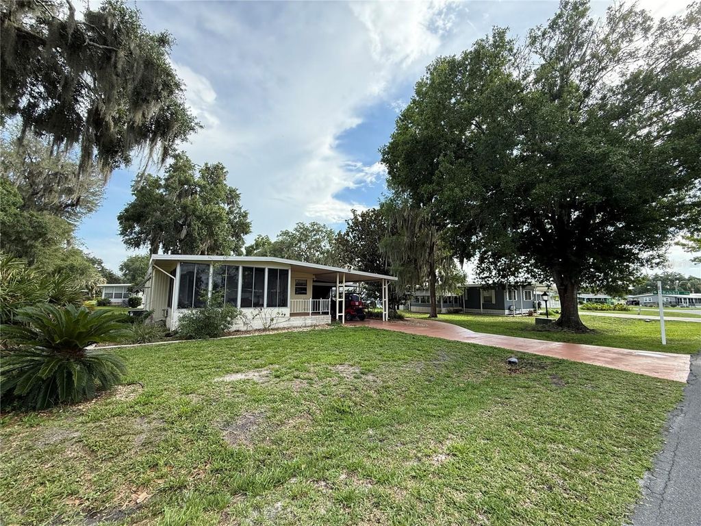 24 N BOBWHITE ROAD, Wildwood, FL 34785