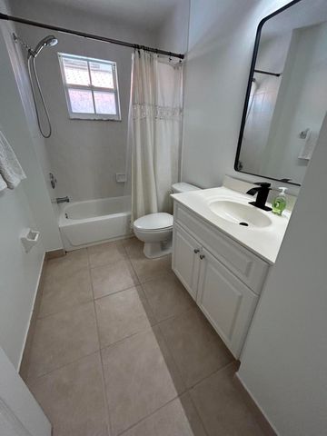 13517 Fountain View Boulevard, Wellington, FL 33414