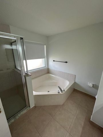 13517 Fountain View Boulevard, Wellington, FL 33414