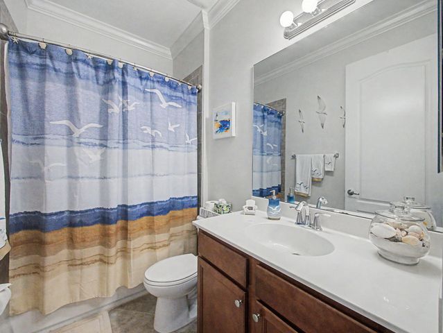 4569 Tara Cove Way, West Palm Beach, FL 33417