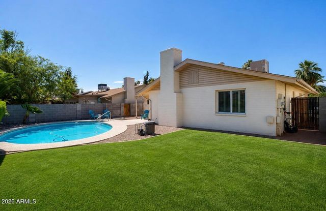 2046 E YALE Drive, Tempe, AZ 85283