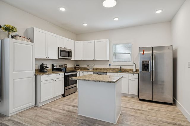 137 Mount Vernon Church Rd, Bethpage, TN 37022