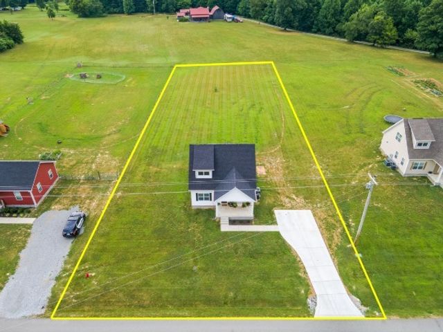 137 Mount Vernon Church Rd, Bethpage, TN 37022