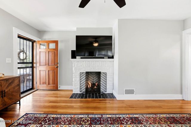 2031 Alexander Ave, Louisville, KY 40217