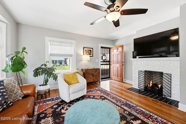 2031 Alexander Ave, Louisville, KY 40217