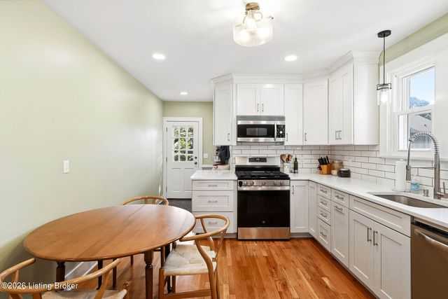 2031 Alexander Ave, Louisville, KY 40217
