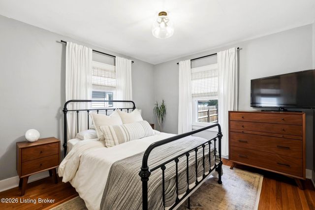 2031 Alexander Ave, Louisville, KY 40217